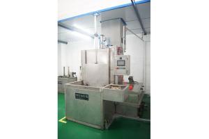 Ultrasonic component cleaning machine